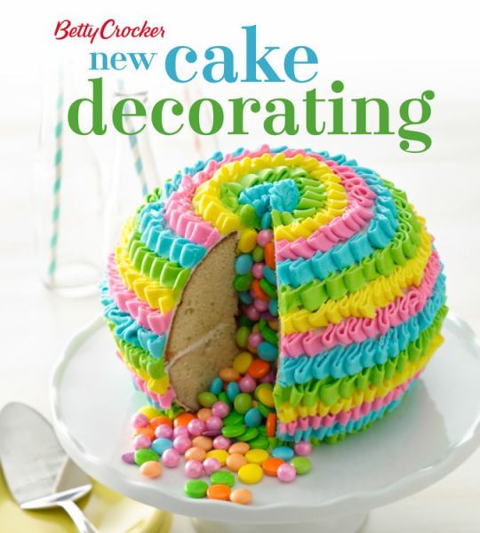 New Cake Decorating (Betty Crocker0