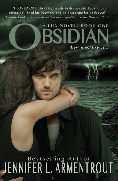 Obsidian (Lux, Bk. 1)